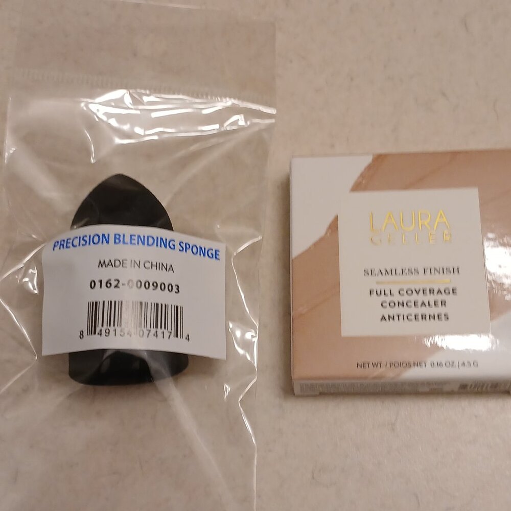 Laura Geller Seamless Coverage Concealer w/Sponge